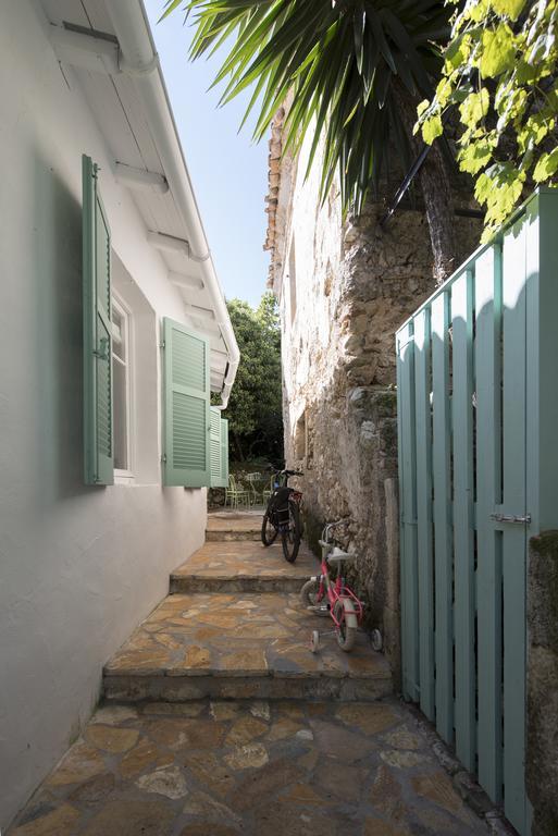 White Jasmine Cottage Ano Korakiana Exterior photo